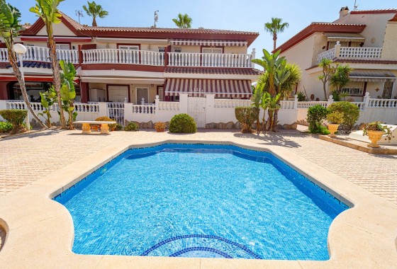 Herverkoop - Rijhuis -
Ciudad Quesada - Rojales - Doña Pepa