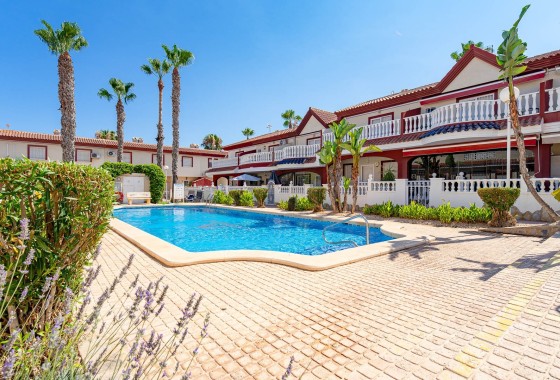 Herverkoop - Rijhuis -
Ciudad Quesada - Rojales - Doña Pepa