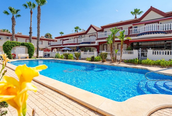 Herverkoop - Rijhuis -
Ciudad Quesada - Rojales - Doña Pepa