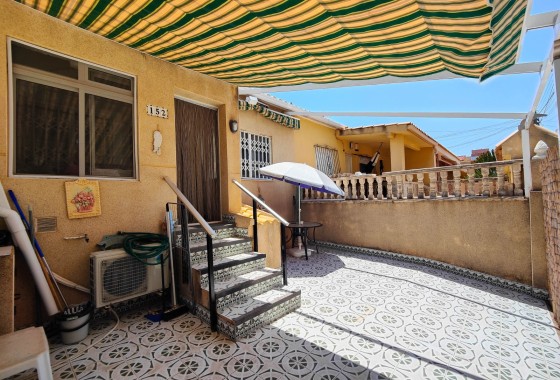 LANGDURIGE VERHUUR - Rijhuis -
Torrevieja - Nueva Torrevieja
