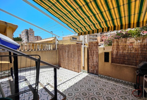 LANGDURIGE VERHUUR - Rijhuis -
Torrevieja - Nueva Torrevieja