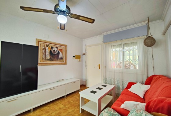 LANGDURIGE VERHUUR - Rijhuis -
Torrevieja - Nueva Torrevieja