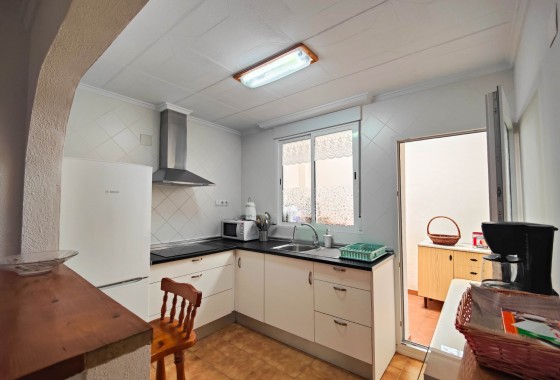 LANGDURIGE VERHUUR - Rijhuis -
Torrevieja - Nueva Torrevieja