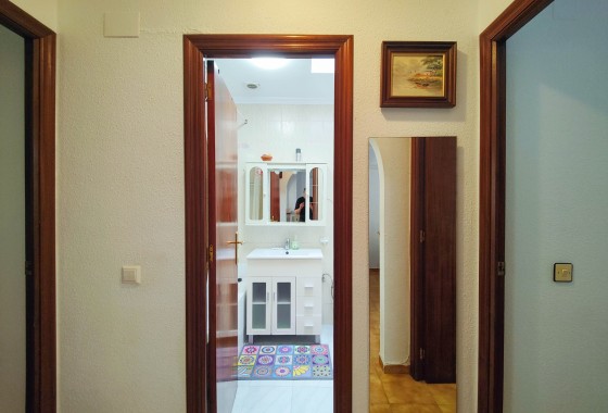 LANGDURIGE VERHUUR - Rijhuis -
Torrevieja - Nueva Torrevieja