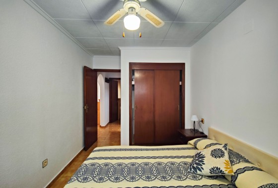 LANGDURIGE VERHUUR - Rijhuis -
Torrevieja - Nueva Torrevieja
