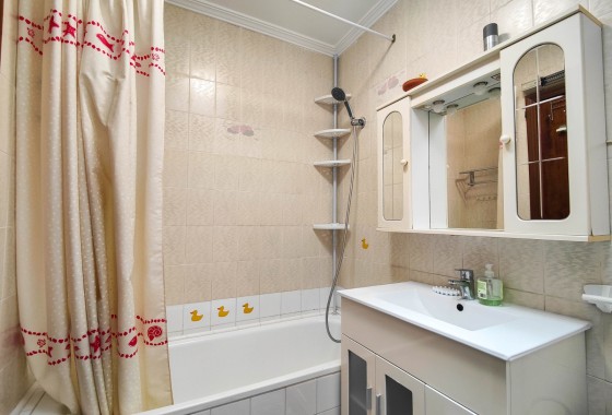 LANGDURIGE VERHUUR - Rijhuis -
Torrevieja - Nueva Torrevieja