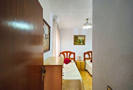 LANGDURIGE VERHUUR - Rijhuis -
Torrevieja - Nueva Torrevieja