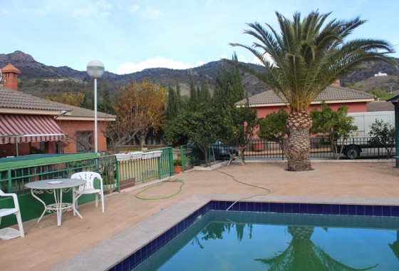 Herverkoop - Finca / Landhuis -
Sax - SAX