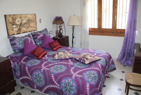Herverkoop - Finca / Landhuis -
Sax - SAX