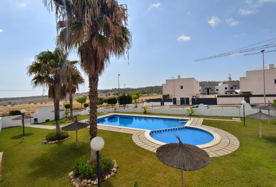 Venta - Adosado -
San Miguel de Salinas