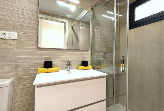 Venta - Apartamento / Piso -
Villamartín