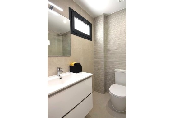 Venta - Apartamento / Piso -
Villamartín