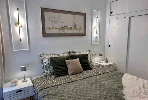 Herverkoop - Appartement / Flat -
Torrevieja