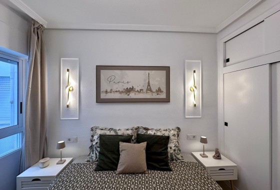 Herverkoop - Appartement / Flat -
Torrevieja