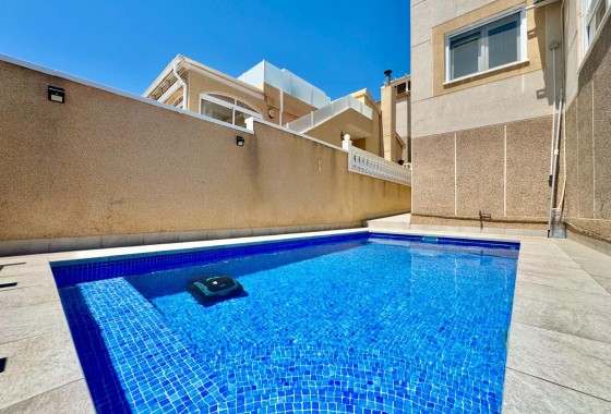 Wiederverkauf - Reihenhaus -
Orihuela Costa - La Florida