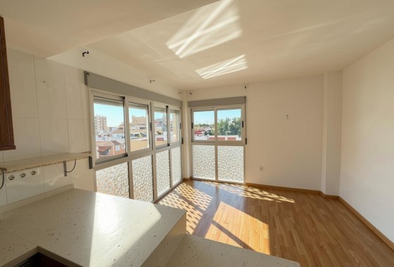 Wiederverkauf - Wohnung / Apartment -
San Pedro del Pinatar - Villananitos