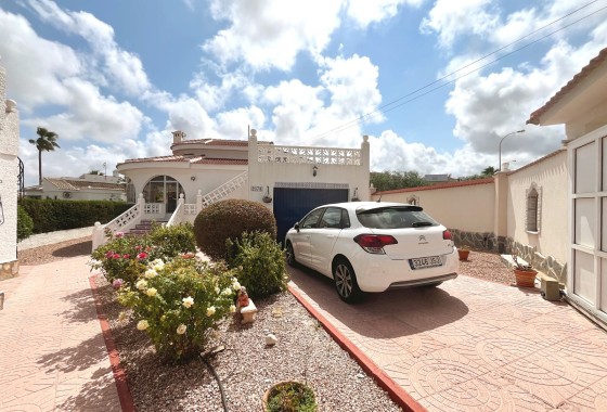 Herverkoop - Vrijstaande villa -
Ciudad Quesada - Rojales - Upper Golf