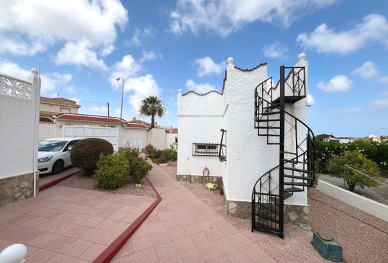 Herverkoop - Vrijstaande villa -
Ciudad Quesada - Rojales - Upper Golf