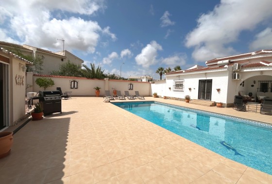 Herverkoop - Vrijstaande villa -
Ciudad Quesada - Rojales - Upper Golf