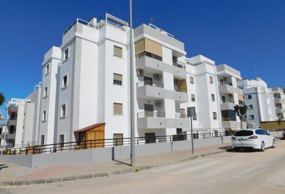 Venta - Apartamento / Piso -
San Miguel de Salinas