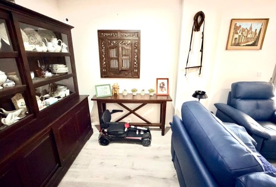 Herverkoop - Appartement / Flat -
Orihuela Costa - La Zenia