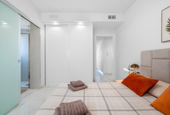 Herverkoop - Appartement / Flat -
Orihuela Costa - Playa Flamenca
