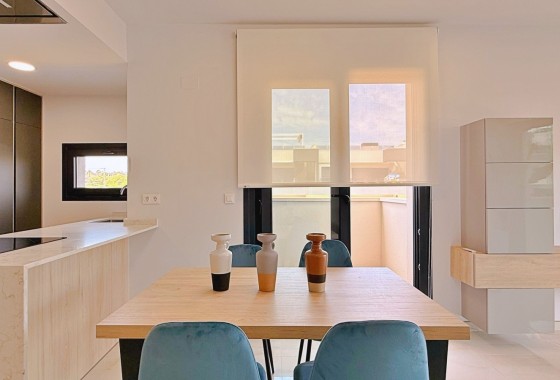 Herverkoop - Appartement / Flat -
Orihuela - Inland