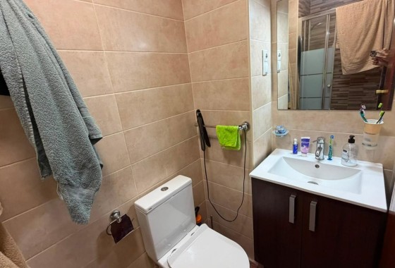 Sprzedaż - Apartament / Mieszkanie -
Torrevieja