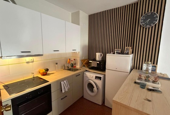 Sprzedaż - Apartament / Mieszkanie -
Torrevieja