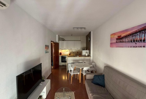 Sprzedaż - Apartament / Mieszkanie -
Torrevieja