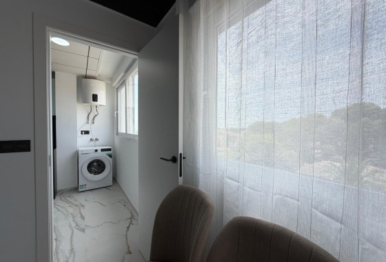 Herverkoop - Appartement / Flat -
Orihuela Costa - La Zenia