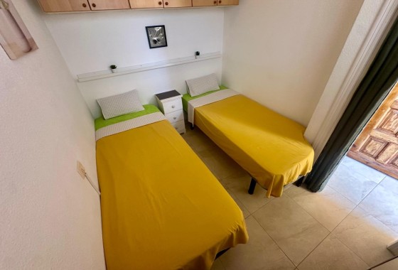 Resale - Apartment / Flat -
Torrevieja - Cabo cervera
