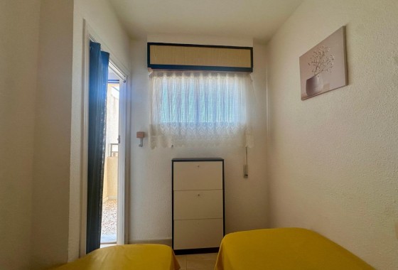 Resale - Apartment / Flat -
Torrevieja - Cabo cervera