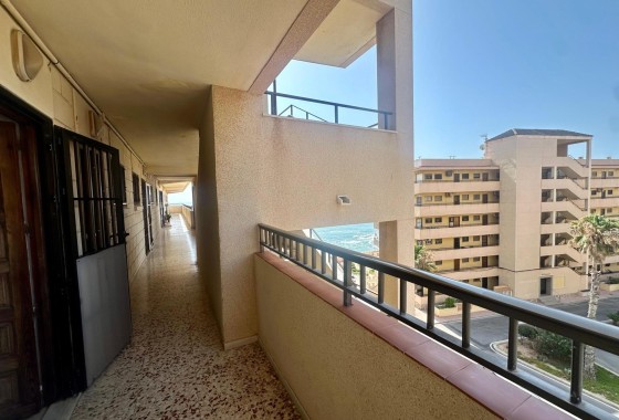 Resale - Apartment / Flat -
Torrevieja - Cabo cervera