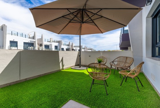 Sprzedaż - Apartament / Mieszkanie -
San Miguel de Salinas