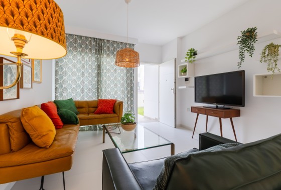 Sprzedaż - Apartament / Mieszkanie -
San Miguel de Salinas