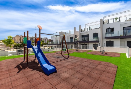 Sprzedaż - Apartament / Mieszkanie -
San Miguel de Salinas