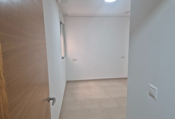 Herverkoop - Appartement / Flat -
Torrevieja - Puerto Deportivo Marina Salinas