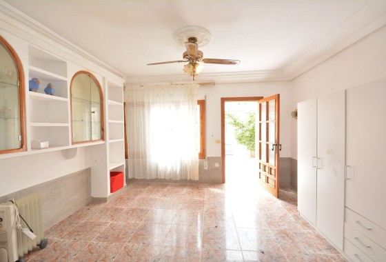 Wiederverkauf - Reihenhaus -
Torrevieja
