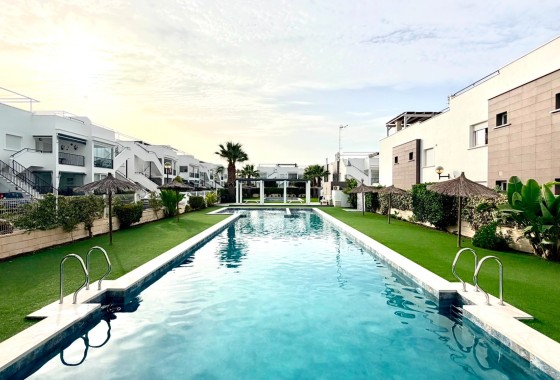 Sprzedaż - Apartament / Mieszkanie -
Torrevieja - Aguas Nuevas