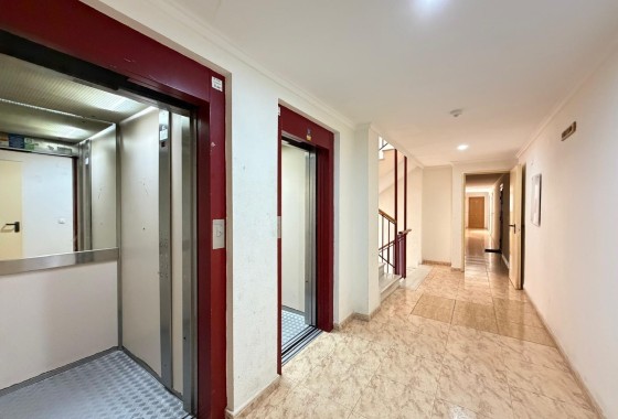 Venta - Apartamento / Piso -
Torrevieja - Playa del Cura