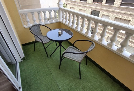 Wiederverkauf - Wohnung / Apartment -
Torrevieja