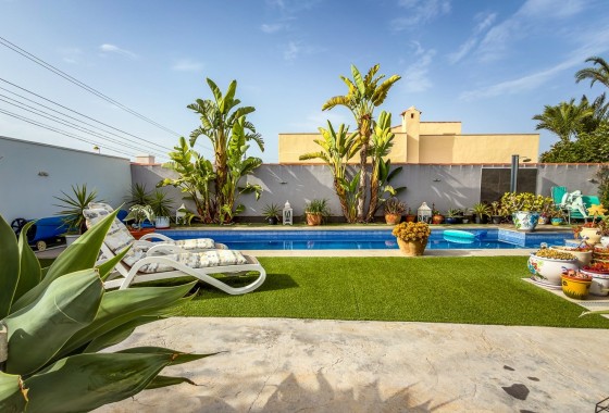 Revente - Villa Individuelle -
Torrevieja - Torreta - Florida