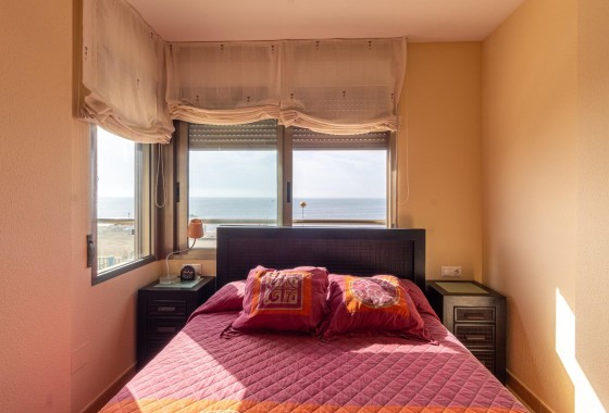 Revente - Appartement -
Torrevieja - Playa de los Locos
