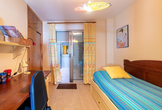 Revente - Appartement -
Torrevieja - Playa de los Locos