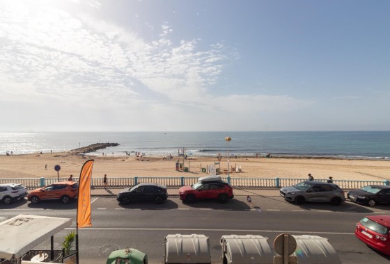 Revente - Appartement -
Torrevieja - Playa de los Locos