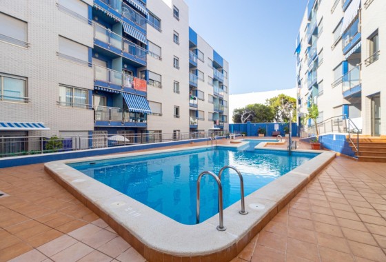 Revente - Appartement -
Torrevieja - Playa de los Locos
