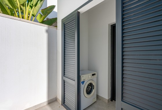 Herverkoop - Vrijstaande villa -
Orihuela Costa - Blue Lagoon
