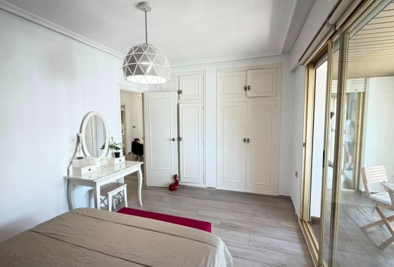 Herverkoop - Appartement / Flat -
Torrevieja