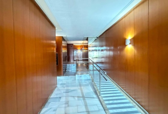 Herverkoop - Appartement / Flat -
Torrevieja